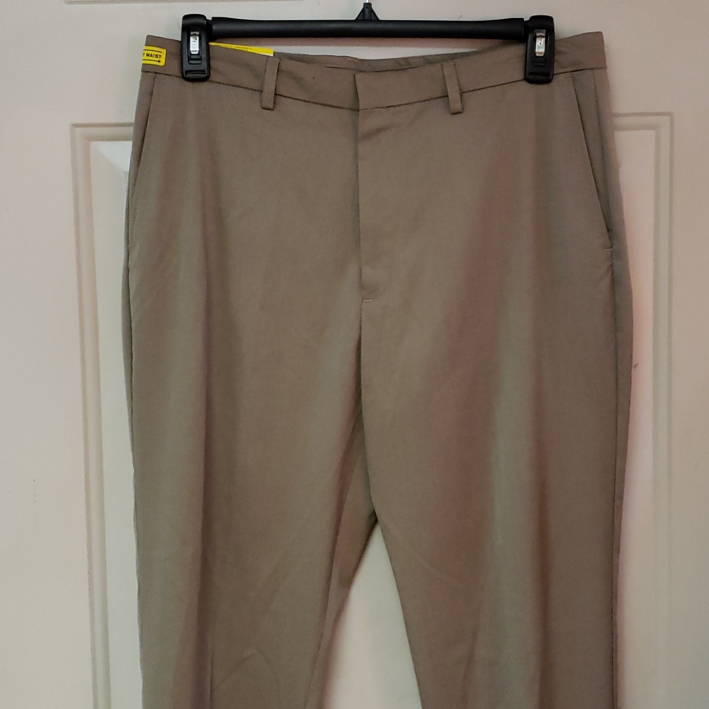 Nwt Claiborne Slacks Size 3434